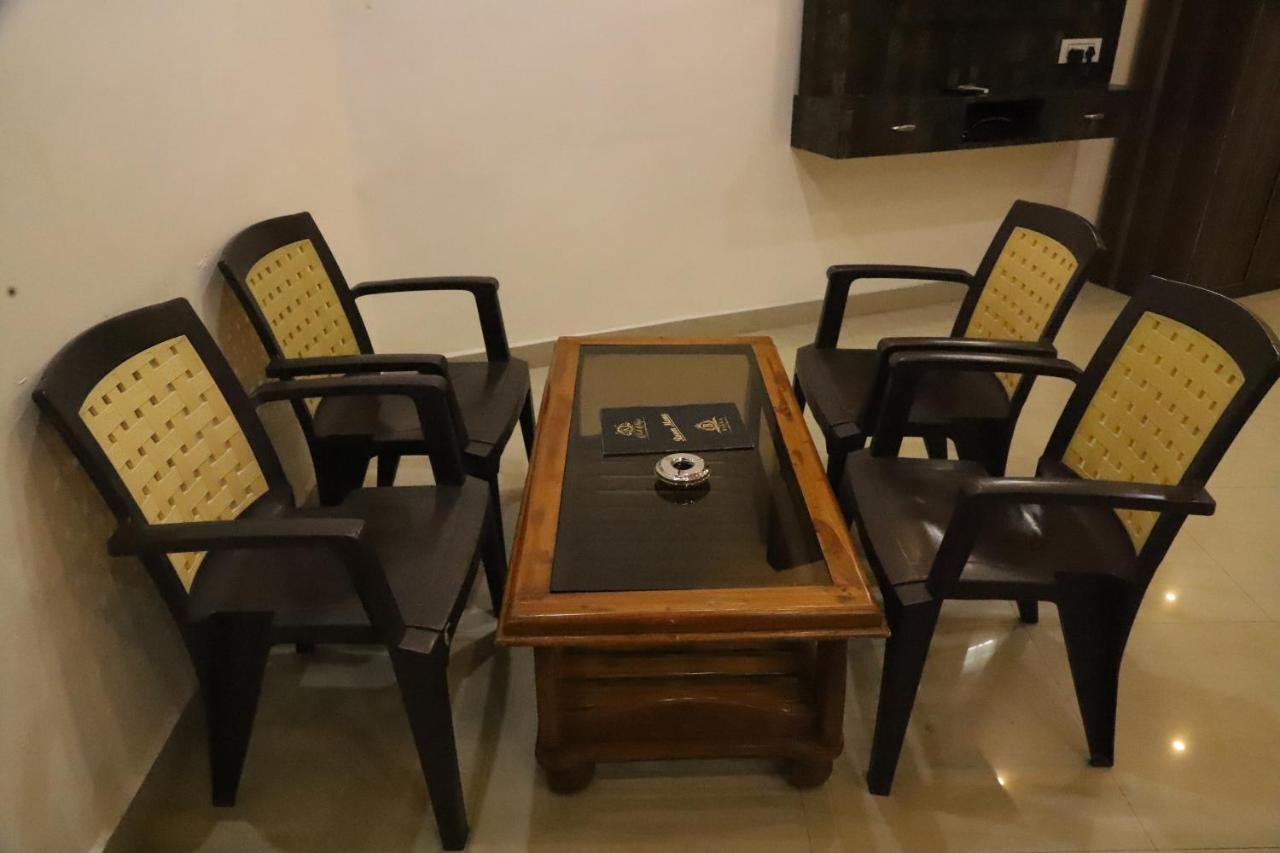 The Bagga Inn Jabalpur Exterior foto
